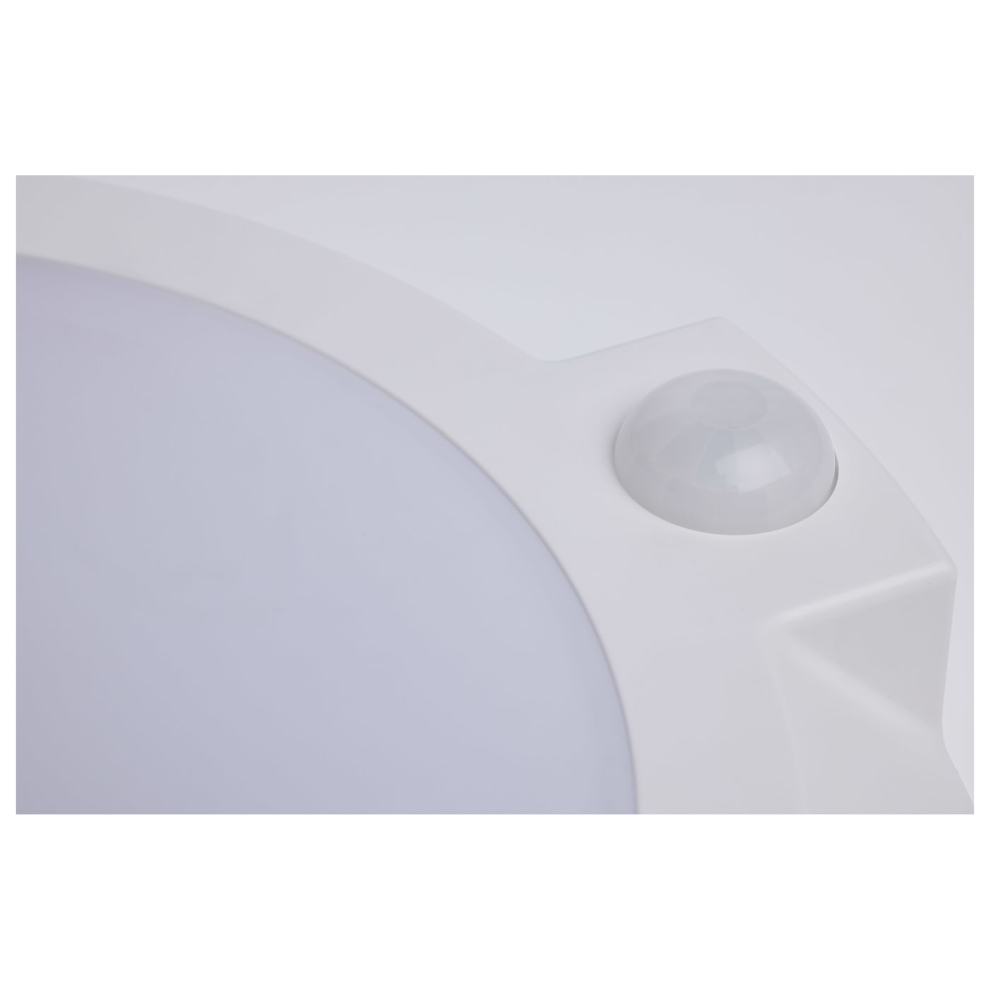 Satco LED 10-inch white surface mount disk ceiling light with occupancy sensor and adjustable CCT for modern indoor lighting.