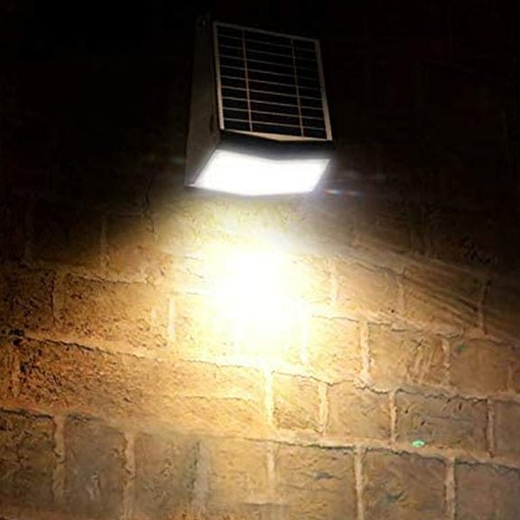 Beyond LED solar wall pack with 15W LED light, 1500 lumens, 4000K color temperature, solar-powered outdoor lighting fixture