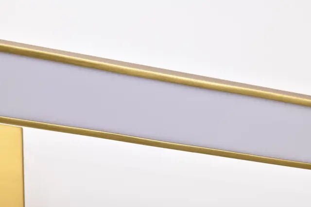 Satco 3-foot LED picture light with vintage brass finish, acrylic lens, and adjustable 3 CCT lighting options.