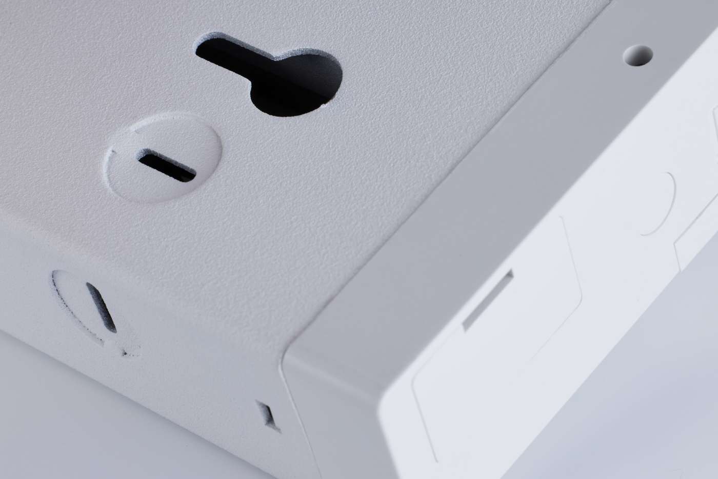 Satco 34-inch LED under cabinet light with RGB and tunable white, white finish, ideal for kitchen or workspace lighting.