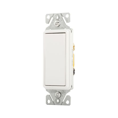 Eaton Lighted 15A Three-Way Decora Switch-120/277V - Cooper