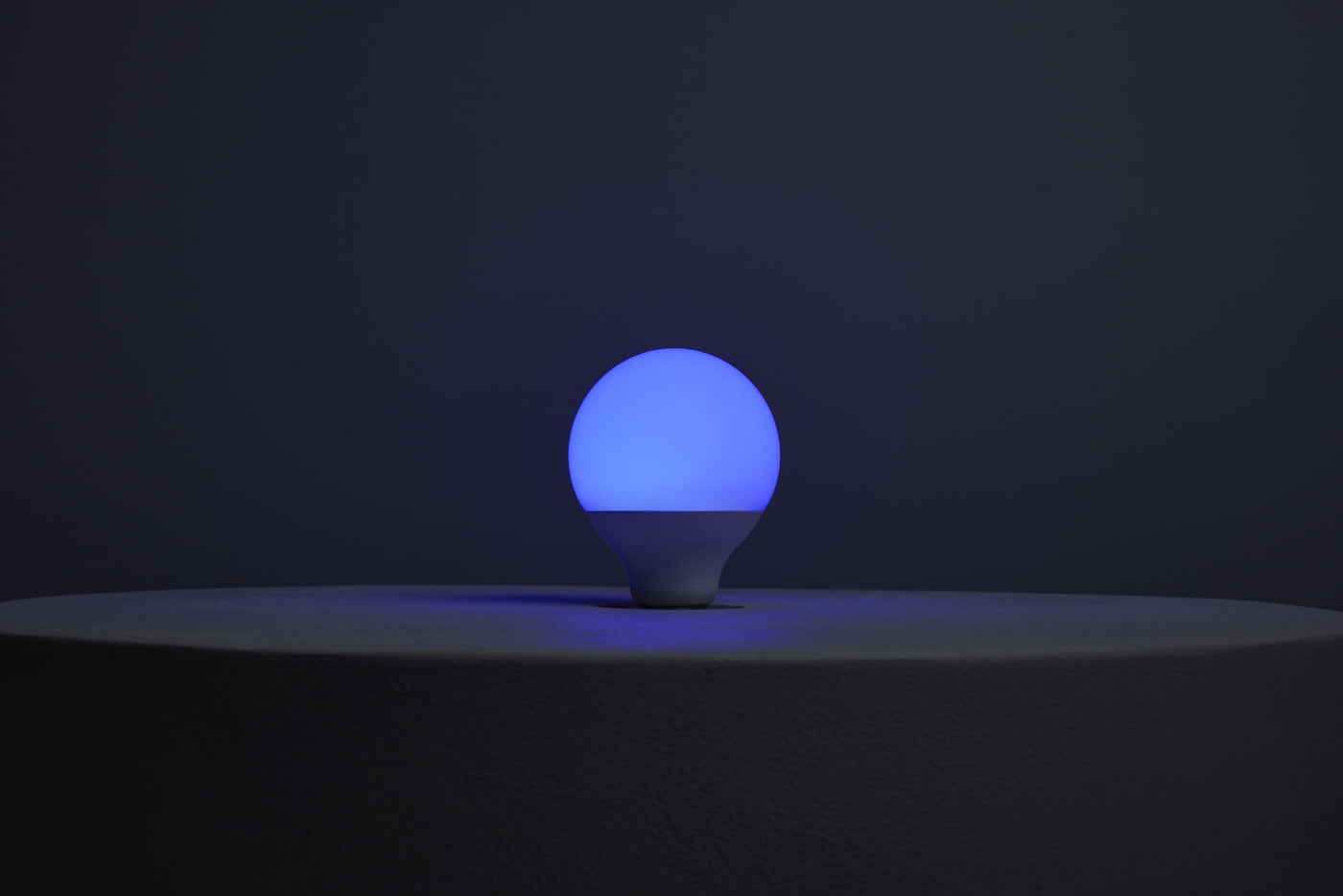 Satco LED RGB G25 light bulb, 10W medium base, 2700K-5000K RGBTW color changing, 120V for versatile lighting.